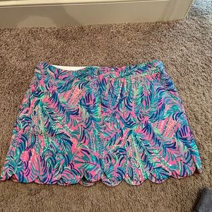 Lily Pulitzer skort size 8